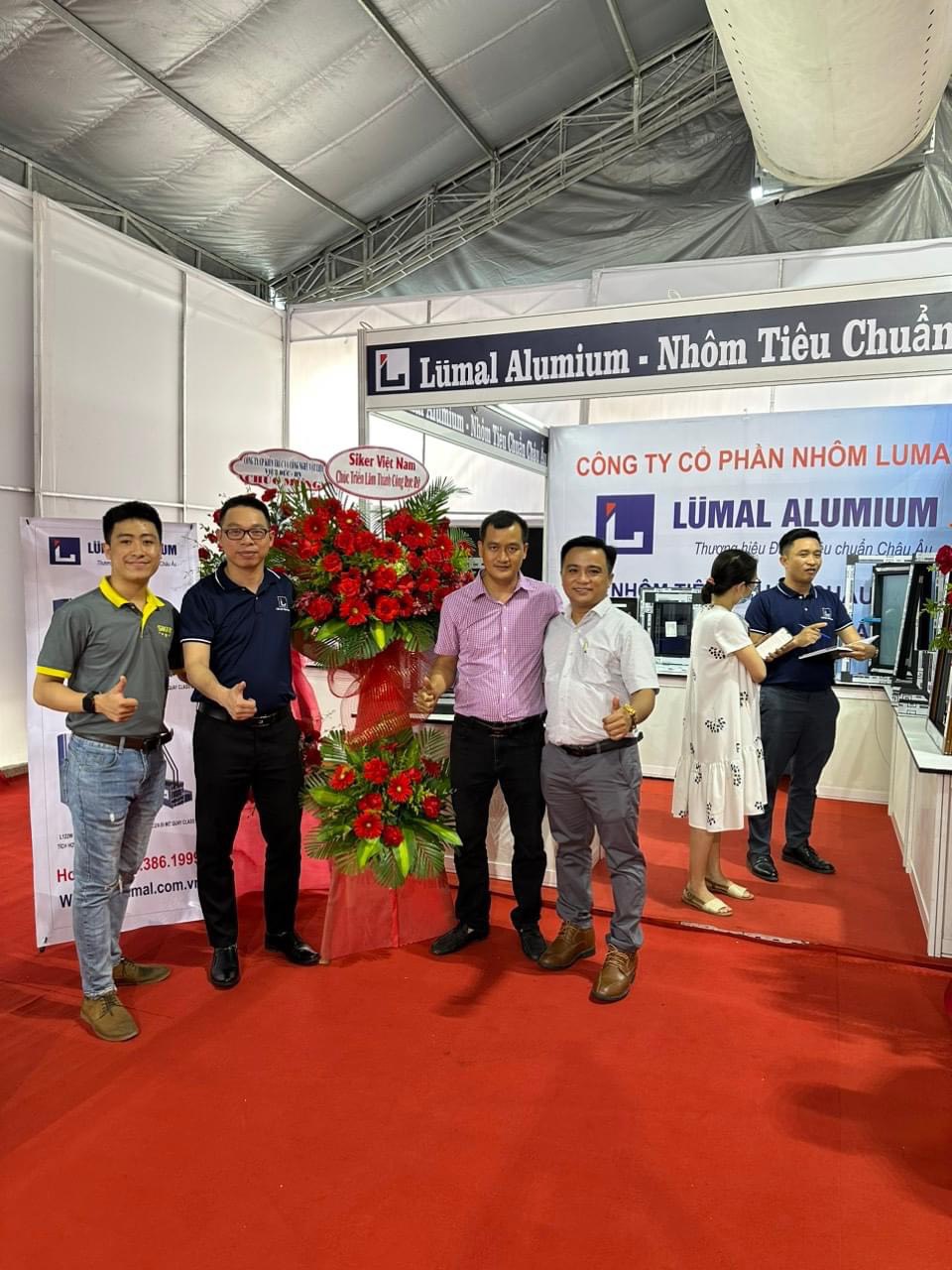 Lumal Alumium cùng khóa điện tử Siker tại triển lãm Vietbuild Đà Nẵng