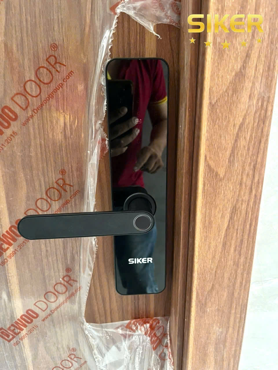 Khóa Thông Minh Siker KTS012 – Khóa Vân Tay Cao Cấp Cho Cửa Nhà Hiện Đại