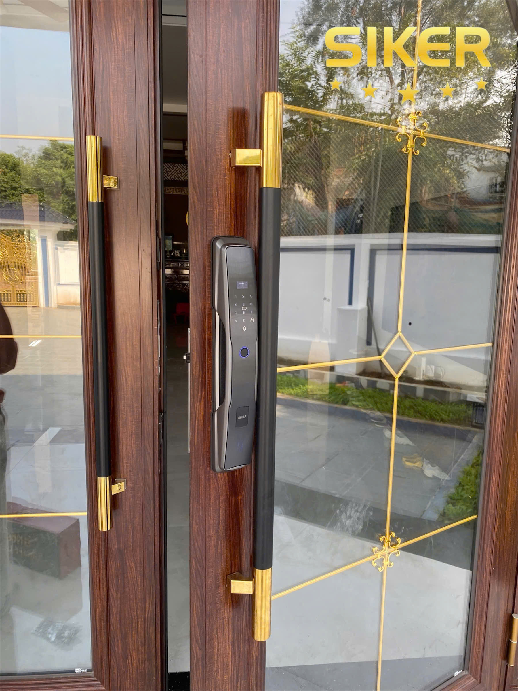 Bàn Giao Khóa Thông Minh Chính Hãng Siker KTS111- Công trình tại nhà anh Hồng – Ba Vì, Hà Nội